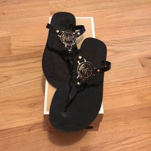 Michael Kors Flip Flops/sandal